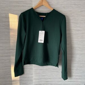 Kit and Ace crewneck pullover green shirt